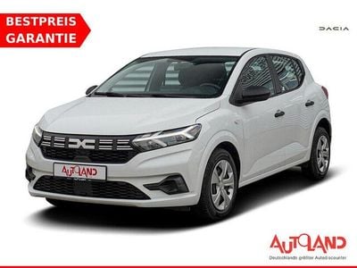 Weiß Gebraucht 2023 Dacia Sandero Essentiel Kleinwagen | 13.990 € (Fairer Preis)