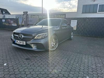 Gebraucht 2018 Mercedes C200 AMG line Limousine | 24.999 € (Teuer)