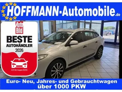 Usata Renault Mégane GrandTour Dynamique 106 CV (77 kW) 2011 Argento Station wagon