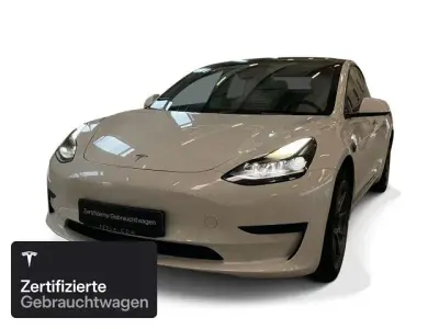 Gebraucht Tesla Model 3 RWD 286 kW (390 PS) 2022 Pearl white multicoat Limousine