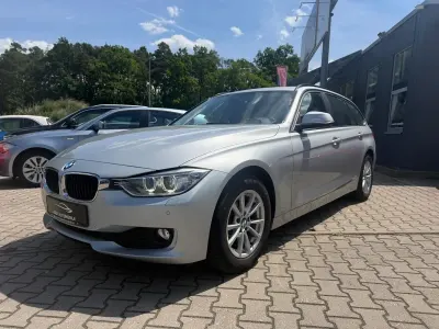Gebraucht BMW 318 Comfort Edition 143 PS (105 kW) 2014 Silber Kombi