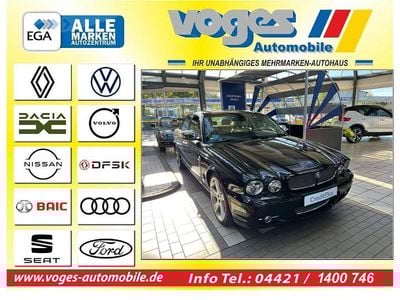 Gebraucht Jaguar XJ6 Sovereign 207 PS (152 kW) 2009 Dunkel schwarz metallic (metallic) Limousine