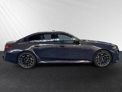 Usado BMW M5 Sport Line 727 HP (534 kW) 2024 Roxo Sedan