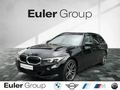Gebraucht BMW 320 Sport Line 190 PS (139 kW) 2023 Schwarz ii Kombi