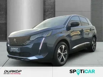 Gebraucht Peugeot 3008 Allure 131 PS (96 kW) 2024 Blau SUV
