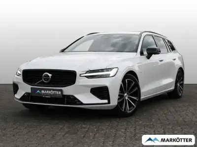 Gebraucht Volvo V60 Plus 349 PS (256 kW) 2025 Weiss Kombi