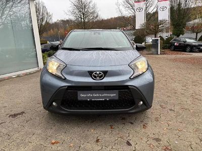 Celestite grey Gebraucht 2025 Toyota Aygo Kleinwagen | 15.960 € (Fairer Preis)
