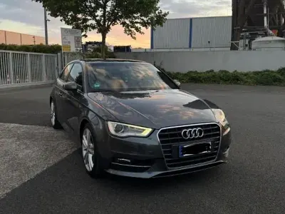 Gebraucht Audi A3 S-Line 179 PS (131 kW) 2013 Grau Limousine