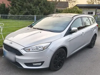 Gebraucht Ford Focus Trend 105 PS (77 kW) 2017 Silber Kombi