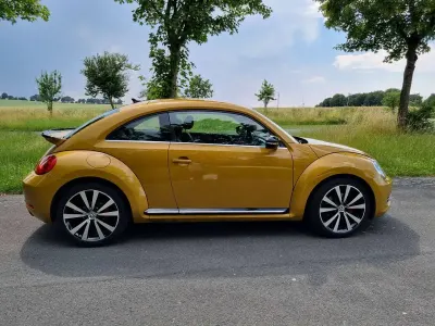 Gebraucht VW Beetle 220 PS (161 kW) 2016 Gelb Kleinwagen
