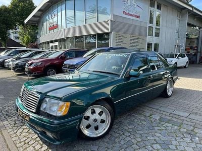 Gebraucht Mercedes E280 193 PS (141 kW) 1994 Grün Limousine