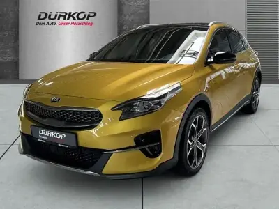 Używany Kia XCeed Launch Edition 140 KM (102 kW) 2019 Żółty SUV
