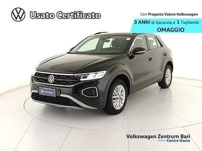 Second-hand VW T-Roc Life 115 CP (84 kW) 2025 Negru SUV