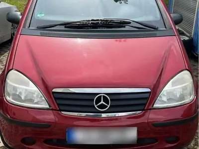 Gebraucht Mercedes A140 Classic 82 PS (60 kW) 2001 Rot Kleinwagen