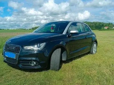 Używany Audi A1 Ambition 122 KM (89 kW) 2011 Czarny Hatchback