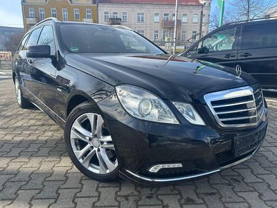 Gebraucht Mercedes E350 Avantgarde 231 PS (169 kW) 2011 Schwarz Kombi