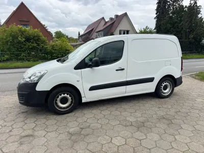 Gebraucht Peugeot Partner 75 PS (55 kW) 2016 Weiß Van / Kleinbus
