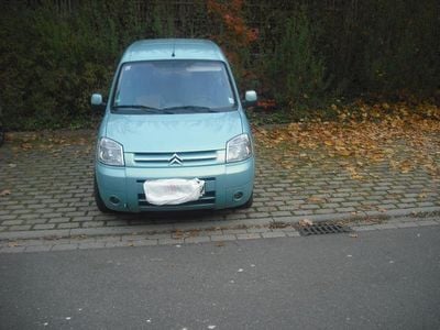 Gebraucht Citroën Berlingo 109 PS (80 kW) 2006 Blau metallic Van / Kleinbus