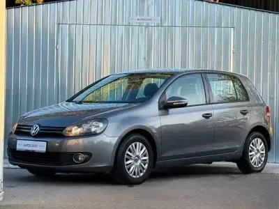 Usata VW Golf VI Trendline 105 CV (77 kW) 2011 Grigio Utilitaria