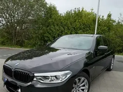 Używany BMW 520 Sport Line 190 KM (139 kW) 2017 Czarny Sedan/Limuzyna
