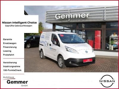 Weiß Gebraucht 2015 Nissan e-NV200 Comfort Van / Kleinbus | 13.890 €