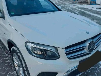 Second-hand Mercedes GLC350 210 CP (154 kW) 2018 Alb SUV
