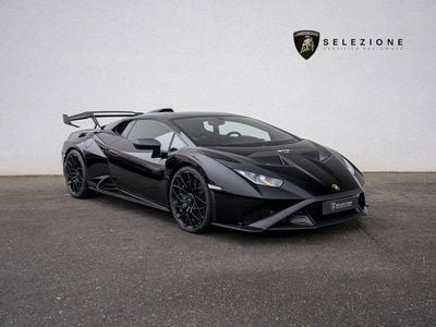 Gebraucht Lamborghini Huracán 640 PS (470 kW) 2024 Nero noctis Coupé