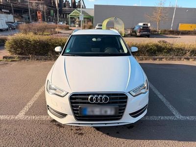 Gebraucht Audi A3 150 PS (110 kW) 2014 Weiß Limousine