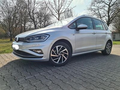 Begagnad VW Golf Sportsvan Join 110 HK (80 kW) 2018 Silver Minibuss