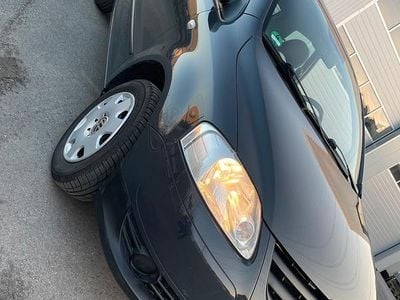 Gebraucht VW Fox 54 PS (39 kW) 2007 Grau Kleinwagen