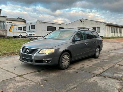 Gebraucht 2005 VW Passat Kombi | 999 €