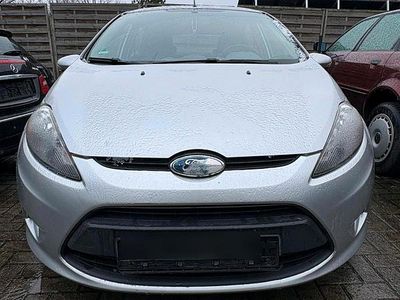 Gebraucht Ford Fiesta 68 PS (50 kW) 2009 Grau Kleinwagen