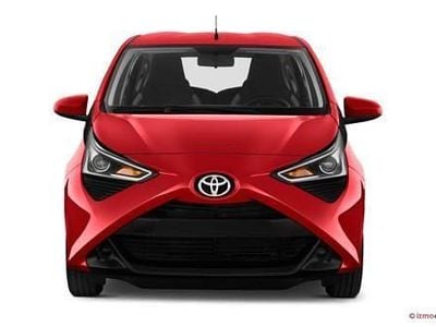 Gebraucht Toyota Aygo X Team 72 PS (52 kW) 2021 Weiß SUV