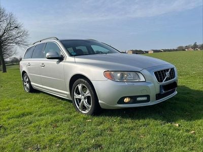 Gebraucht Volvo V70 Momentum 238 PS (175 kW) 2007 Grau Kombi
