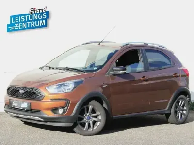 Usata Ford Ka Plus Active 86 CV (63 kW) 2018 Marrone Utilitaria