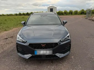Gebraucht Cupra Leon VZ 310 PS (228 kW) 2023 Andere farben Kombi
