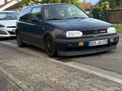Gebraucht VW Golf III 90 PS (66 kW) 1992 Blau Kleinwagen
