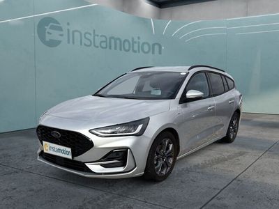Silber Gebraucht 2023 Ford Focus ST-Line X Kombi | 25.090 € (Etwas zu teuer)