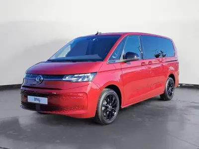 Usado VW Multivan Life 150 HP (110 kW) 2025 Vermelho Monovolume