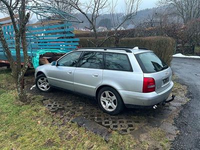 Gebraucht Audi A4 116 PS (85 kW) 2000 Silber Kombi