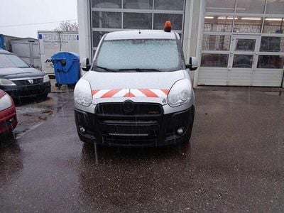 Gebraucht Fiat Doblò 101 PS (74 kW) 2010 Other Van / Kleinbus