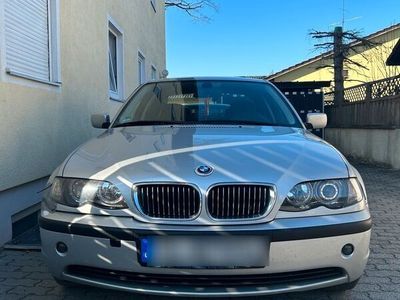 gebraucht BMW 318 E46 i TÜV Neu ! Motor 40 Tausend !