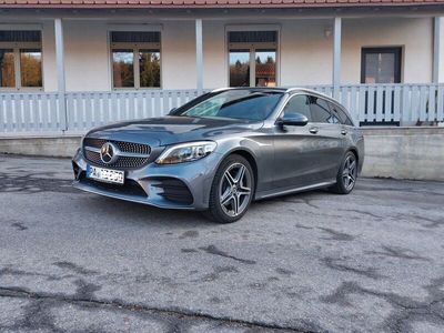 gebraucht Mercedes C220 d - 4 Matic - AMG Line - Standheizung - B&S