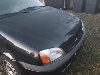 Gebraucht Ford Fiesta 60 PS (44 kW) 2002 Schwarz Kleinwagen