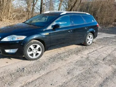 Używany Ford Mondeo 2009 Czarny Sedan/Limuzyna