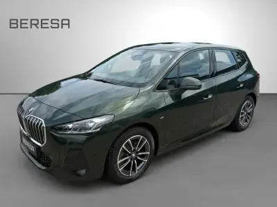 Gebraucht BMW 218 Active Tourer M Sport 136 PS (100 kW) 2024 Grün Van / Kleinbus