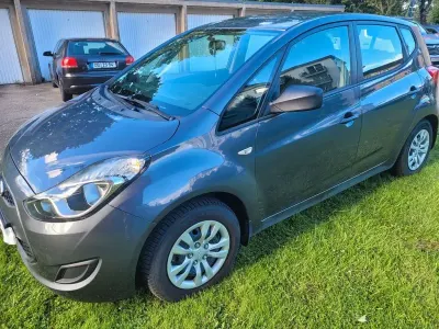 Gebraucht Hyundai ix20 YES! 90 PS (66 kW) 2017 Grau Kleinwagen
