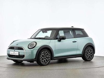 Gebraucht Mini Cooper Favoured 156 PS (114 kW) 2024 Grün Kleinwagen