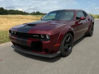 Gebraucht Dodge Challenger 377 PS (277 kW) 2018 Rot Coupé