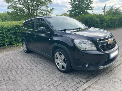 Usata Chevrolet Orlando 163 CV (119 kW) 2013 Nero Monovolume